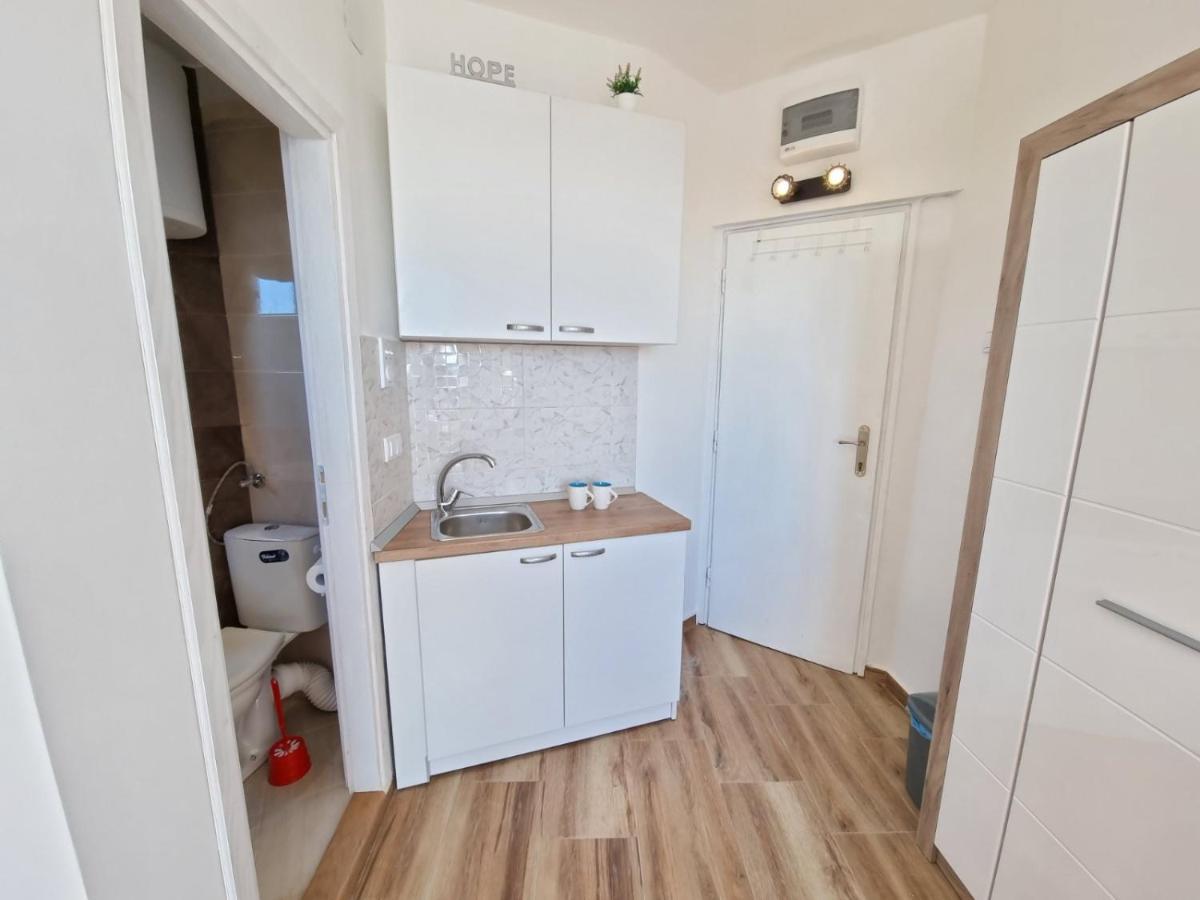 Sunset Apartment Beograd Ngoại thất bức ảnh