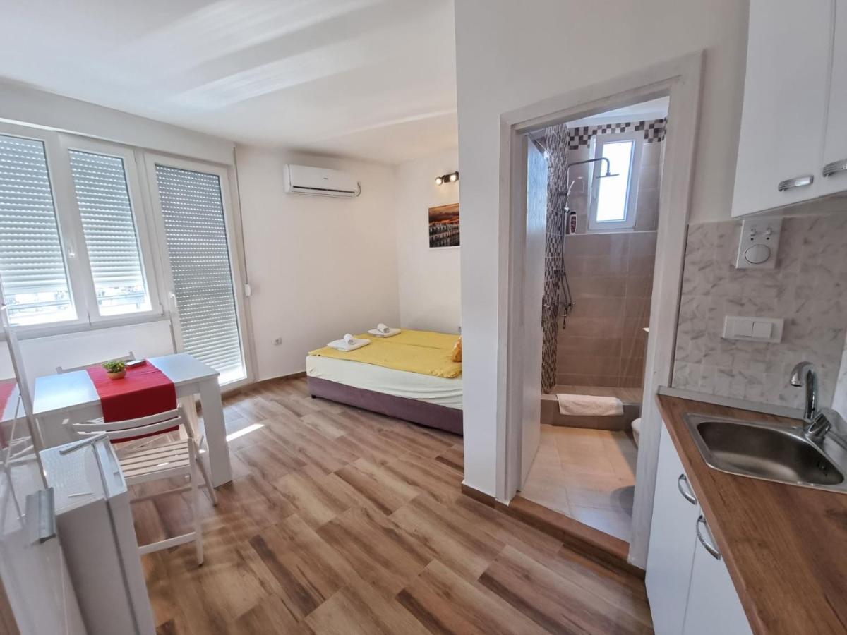 Sunset Apartment Beograd Ngoại thất bức ảnh