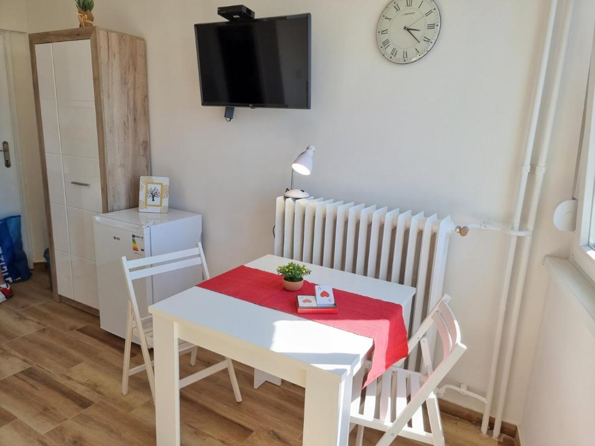 Sunset Apartment Beograd Ngoại thất bức ảnh
